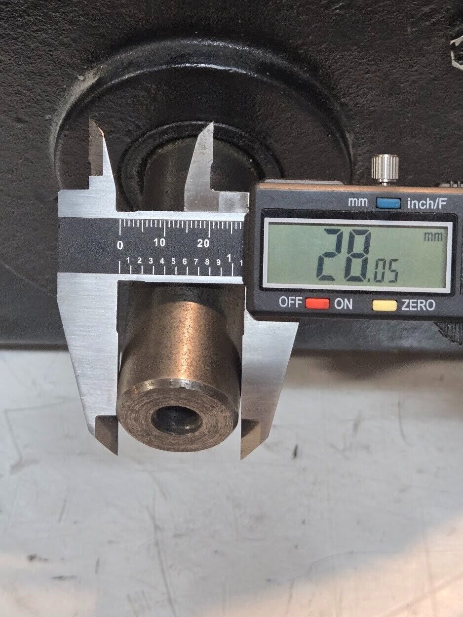 HS01000-1100 2-Stage Air Compressor Serial 061504393 28mm Input Shaft Diameter