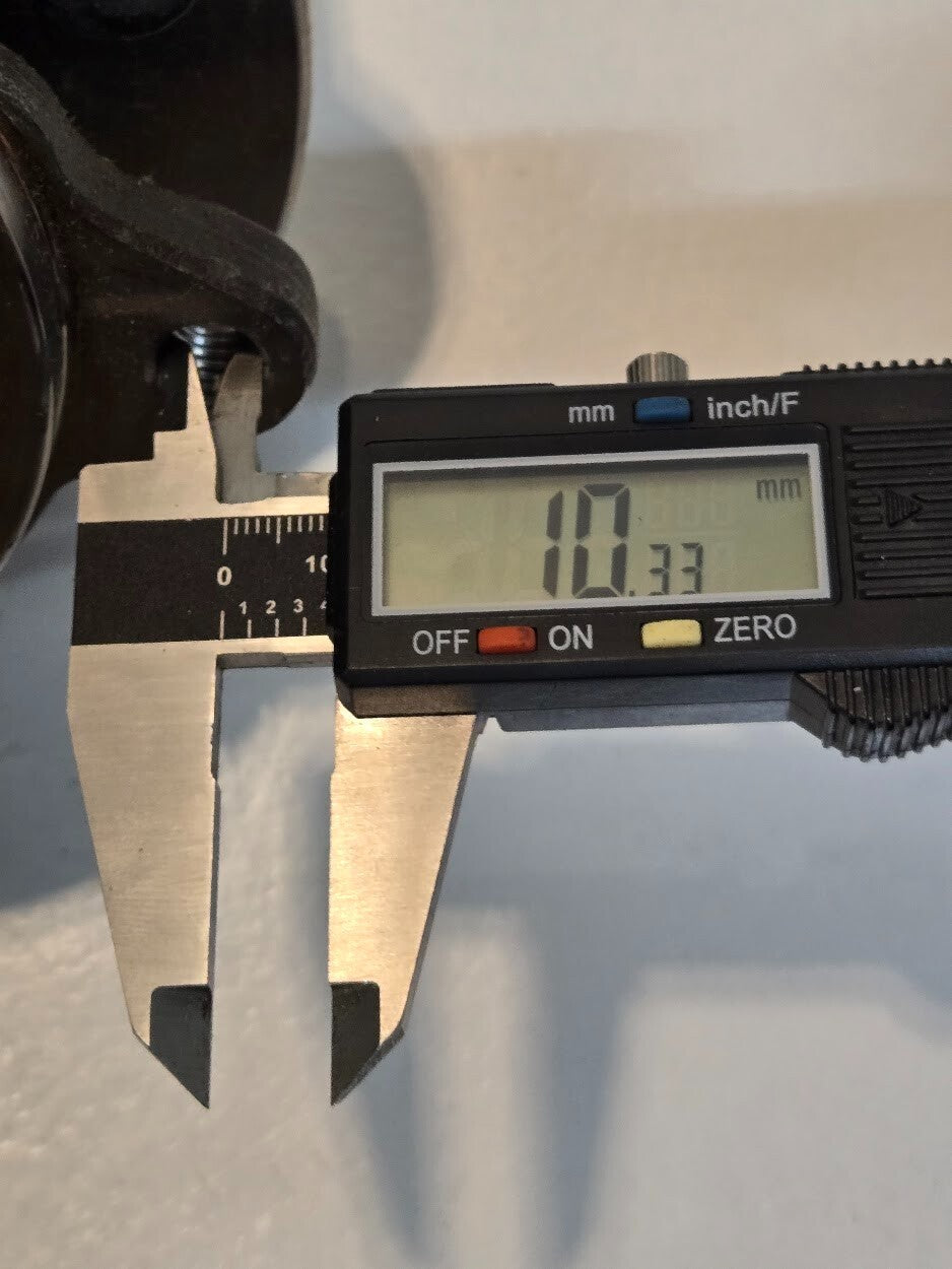 Wheel Hub and ABS Sensor 6F09KK 6960 | Wabco 441.0323000 | 5x120mm Bolt Pattern