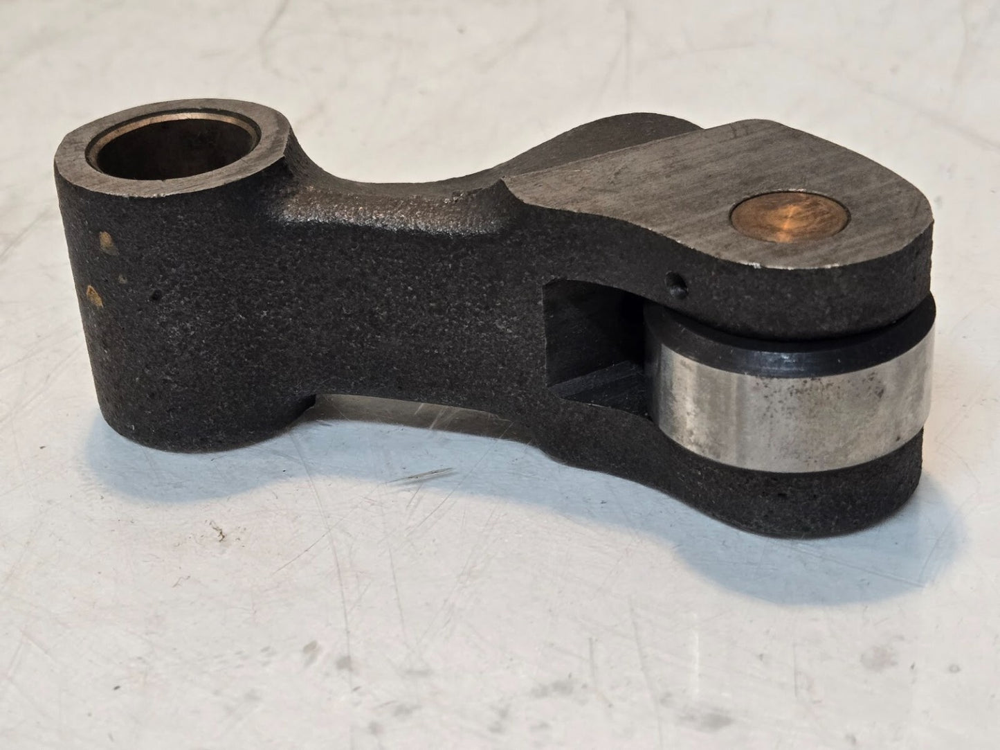 Rocker Arm 120543 W 70 | 4 1/4" Long 1 3/8" Wide 31.7mm Roller 19mm Bore