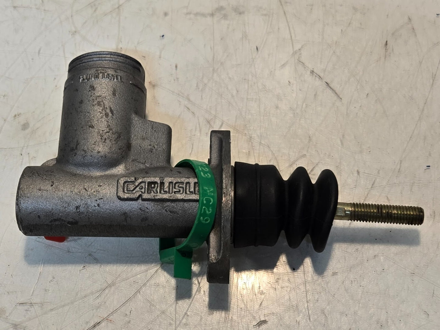 Carlisle Clutch Master Cylinder 67406 P3 22x23 MC29 | 1/4" Threaded Port