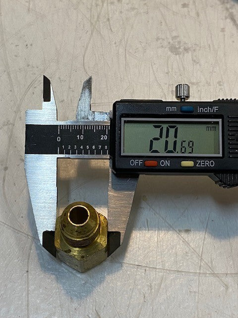 12 Quantity of Fire Pipe Adapter Brass Fittings 21mm OD 16mm Thread (12 Qty)