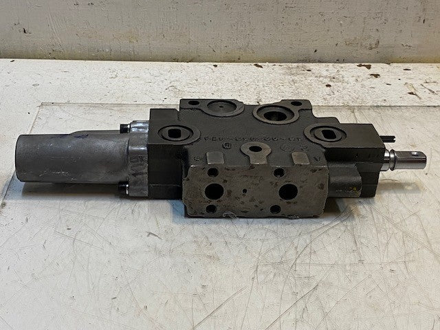 Rexroth Hydraulic Sectional Valve 16-02-052-913 | 12-1/2" L 5-1/2" W 1-3/4" H