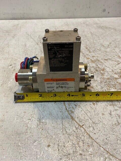 ITT Neo-Dyn Adjustable Differential Proof Switch 162R42C6BH 6-50Psi