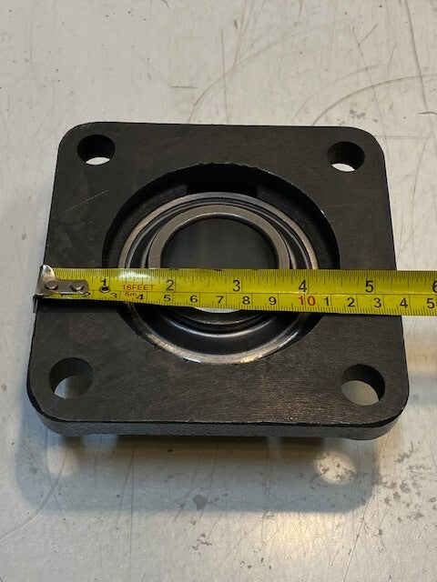IPTCI 4-BOLT FLANGE PILLOW BLOCK BEARING F209 UC209-28GL3 | 44MM BORE