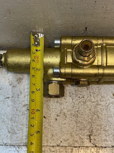 General Pump Valve 7" Long 3-1/4" Wide 3-1/2" Tall 17mm Thread 15mm ID