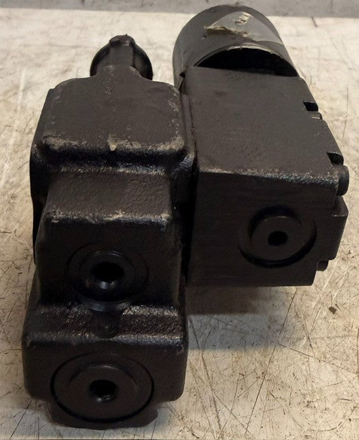 Hydra Force Hydraulic Directional Control Valve With Solenoid Operator 7095945