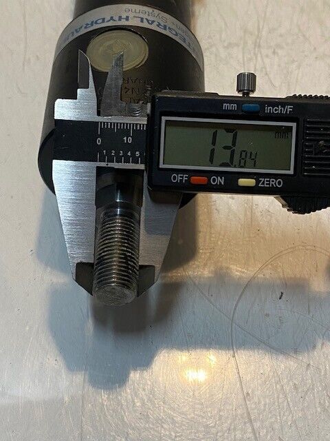 Integral Hydraulik Cylinder ZN40/100/G | 70BAR | 9-1/2" L 60mm OD 14mm Thread