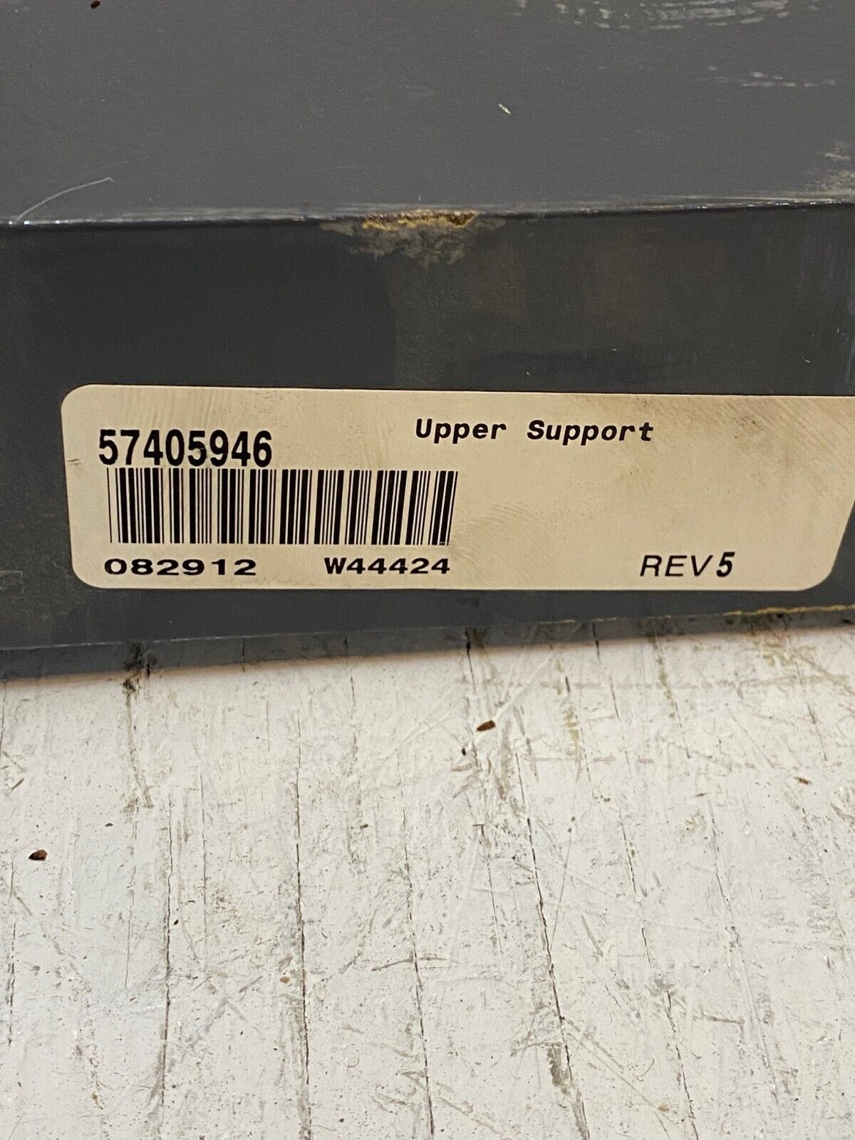 Atlas Copco Support Upper Rod Gray 140694 2/3 | 57405946