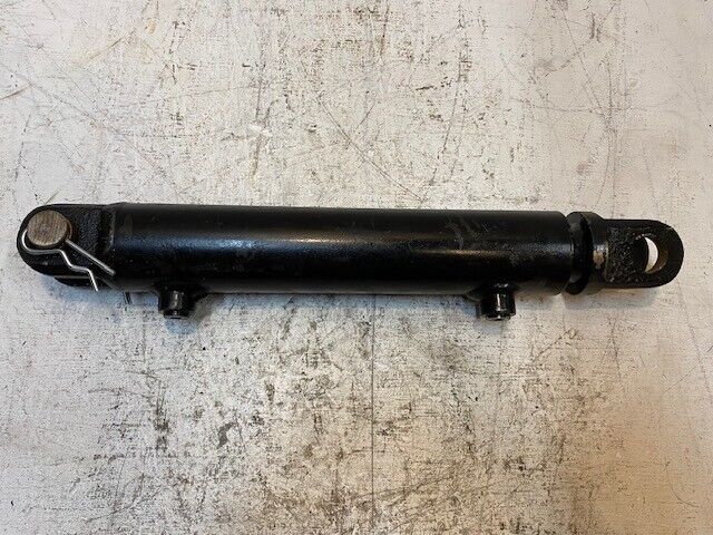 Hydraulic Cylinder A0DD 18" Long 64mm OD 25mm Bore