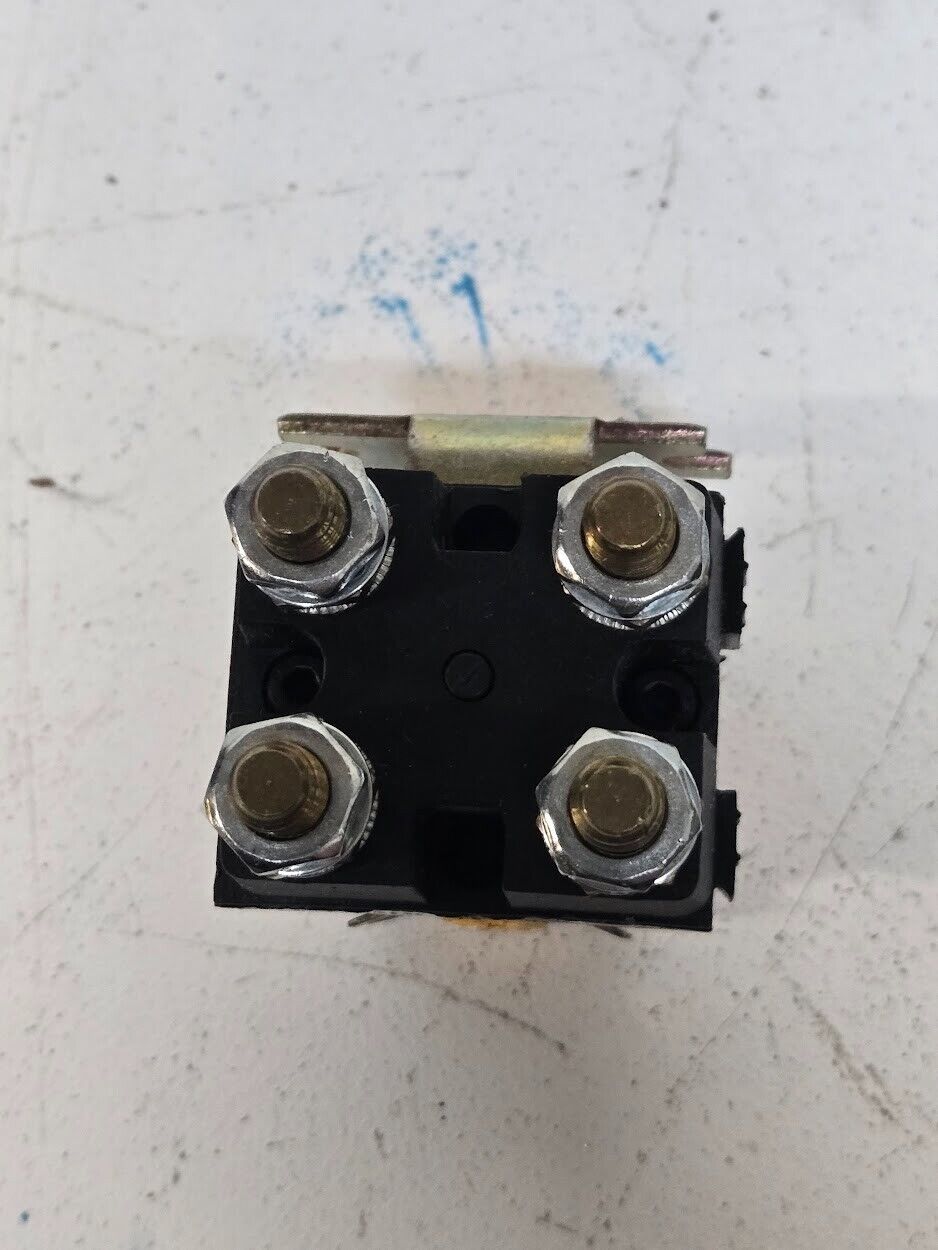 Hardellet Two Pole Contactor 91410 | 31511 | 0164957522 | 100Ith