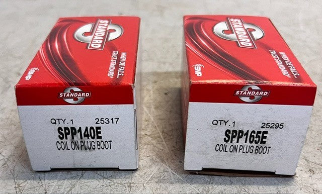 2 Quantity Standard Motor Products Coil-on-Plug Boot SPP165E (2 Quantity)