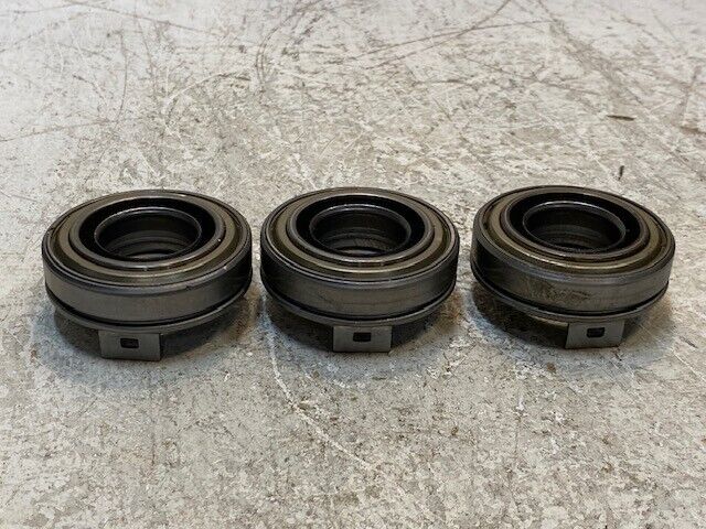 3 Quantity of NSK Clutch Release Bearings 48TKA3201 32mm ID 70mm OD (3 Quantity)