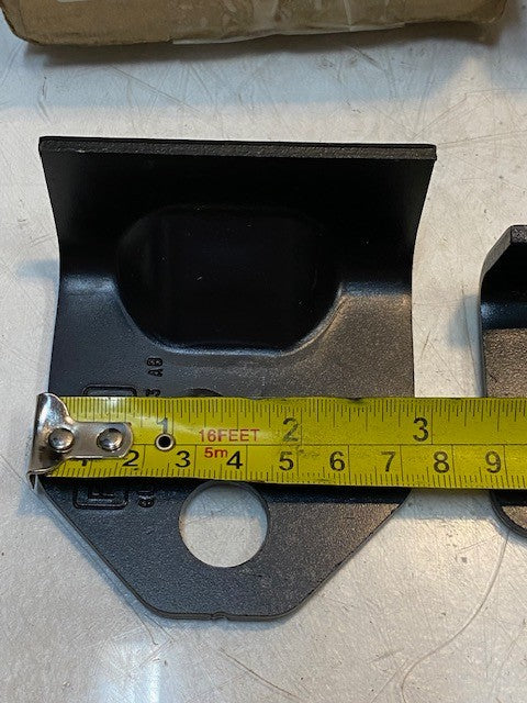 2 Quantity of Ford 6L2Z-17N775-A Bumper Repair Kits (2 Pcs Per Box)