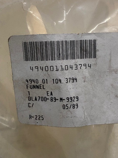 9 Qty of Hutzler Plastic Funnels 4-1/4" Dia. 4-1/2" Long 4940011043794 (9 Qty)