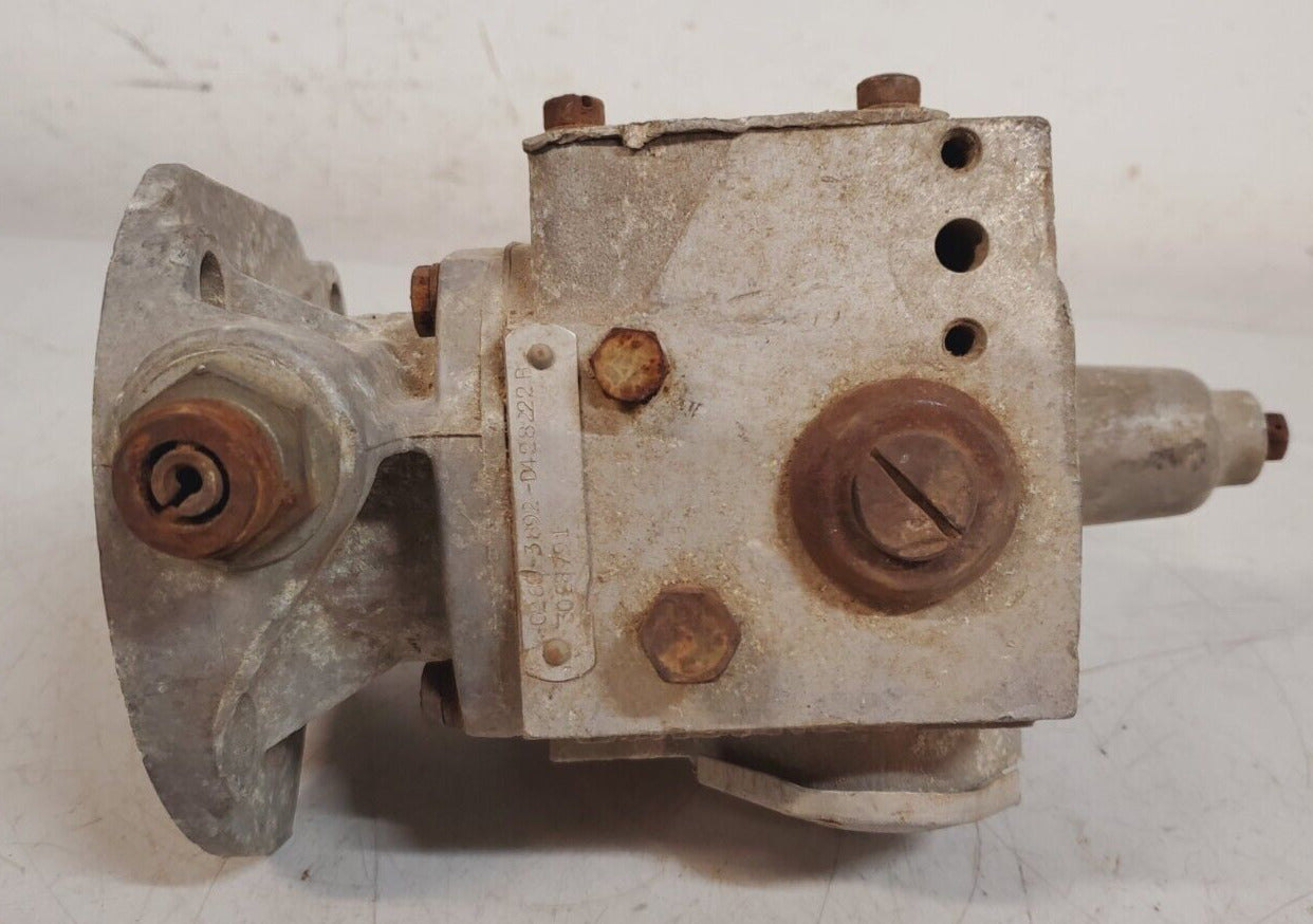 Cummins Fuel Injector Pump 217795 | ADCI-3/79 | 3028302 Damaged