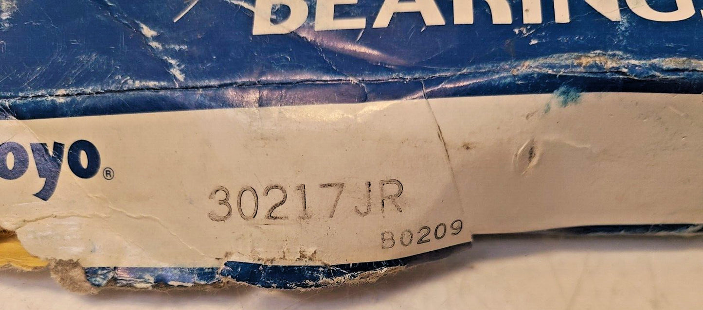 Koyo Tapered Roller Bearing 30217 JR | 30217JR | B209