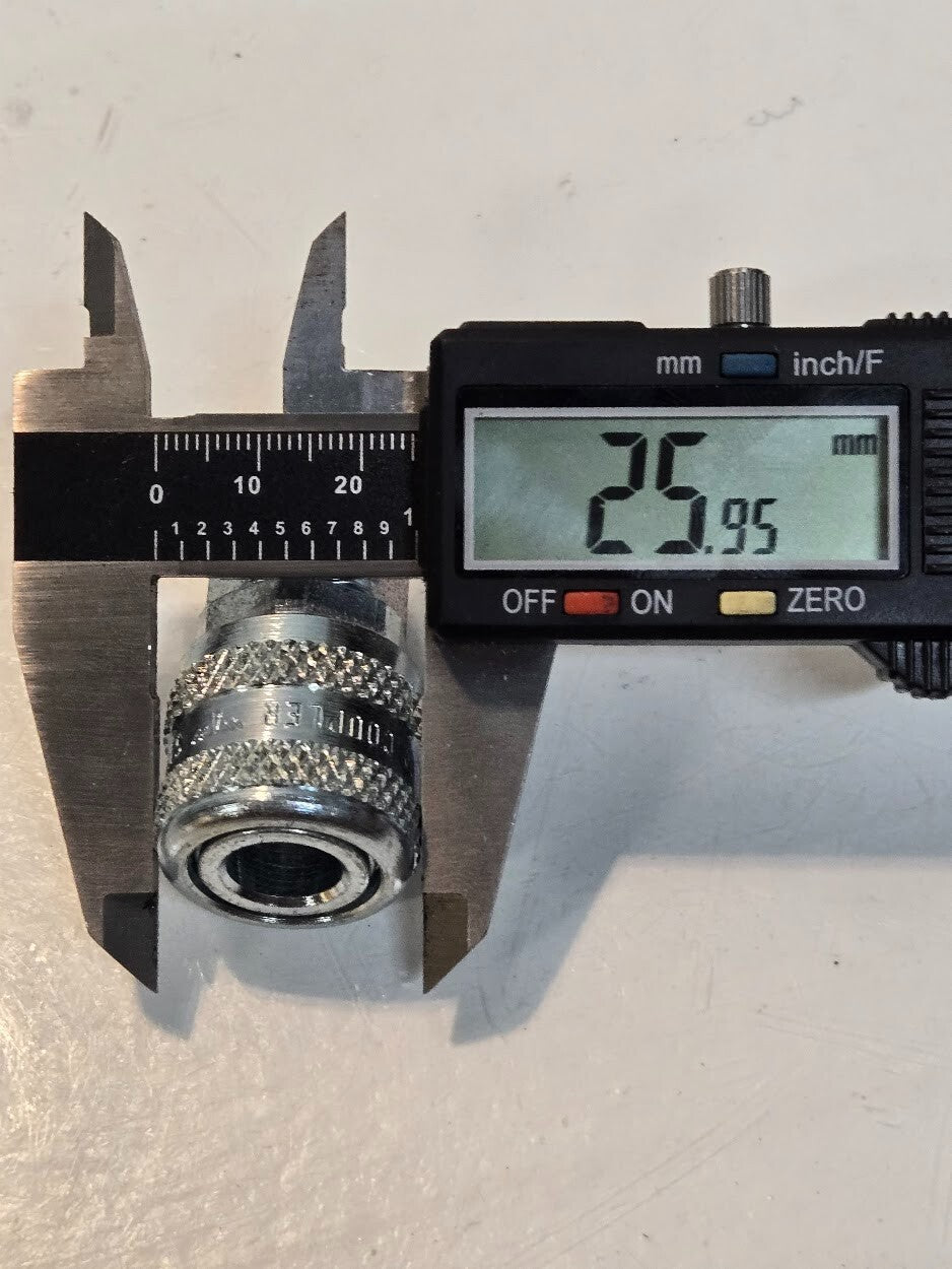 21 Quantity of 1/4" Milton Kwik Change A Style Couplings 1/4" FNPT (21 Quantity)