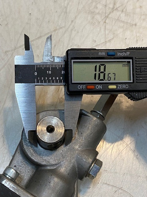 Hydraulic Swing Assembly Valve EC2MK 11mm End 1-3/4" W 2-1/4" H 11-1/2" L