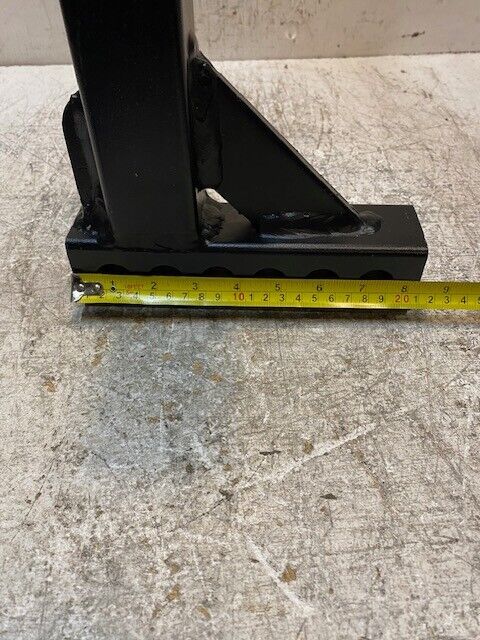 Weight Distribution Hitch 2" Shank 6-Hole 8-1/4" Wide 11" Tall