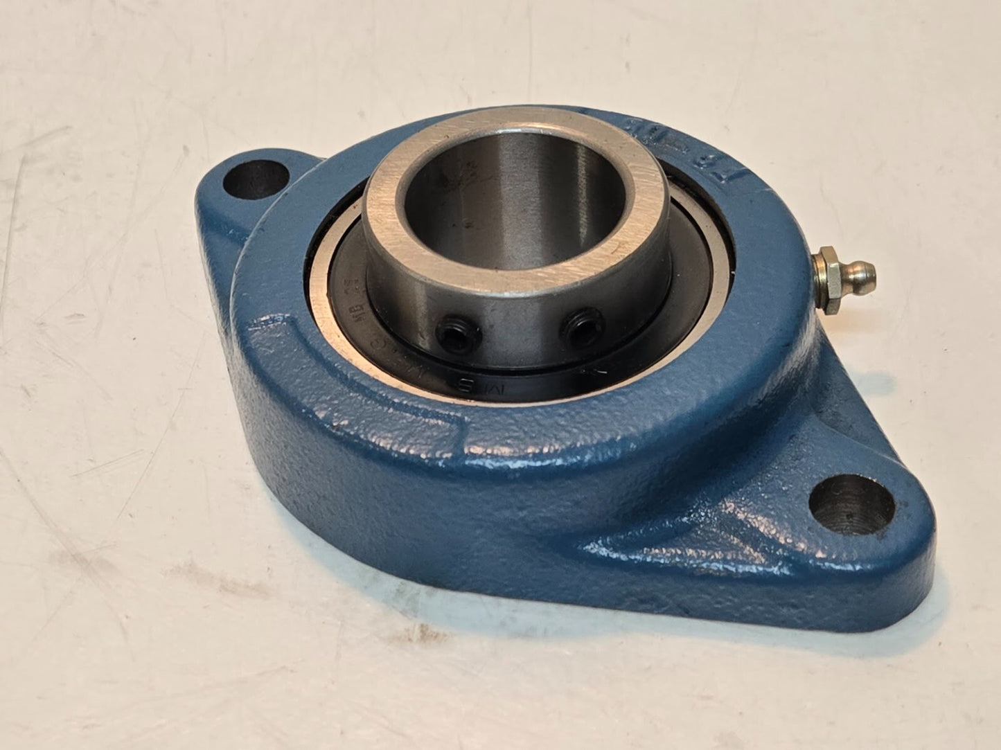 MB Mfg 1 1/2" Mounted Ball Bearing MB 25 1 1/2 SFF | 2 Bolt Flange F2-08