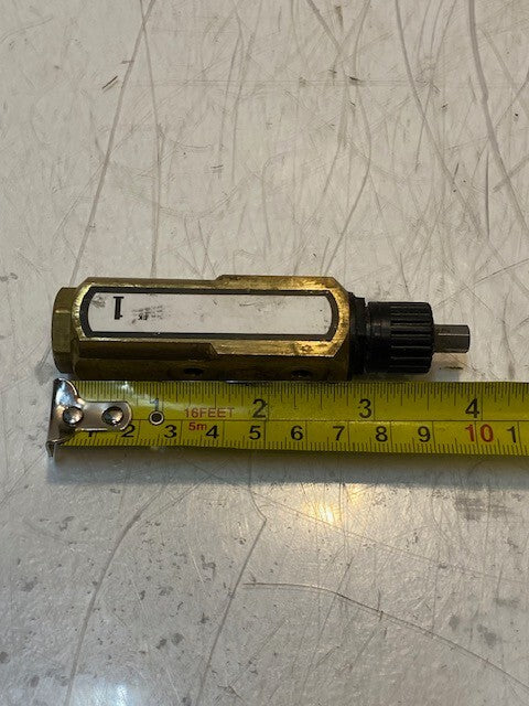 Master Pneumatics Line Lubricator Servo-Meter Valve 1 V 4" L 9mm ID 6mm Shaft