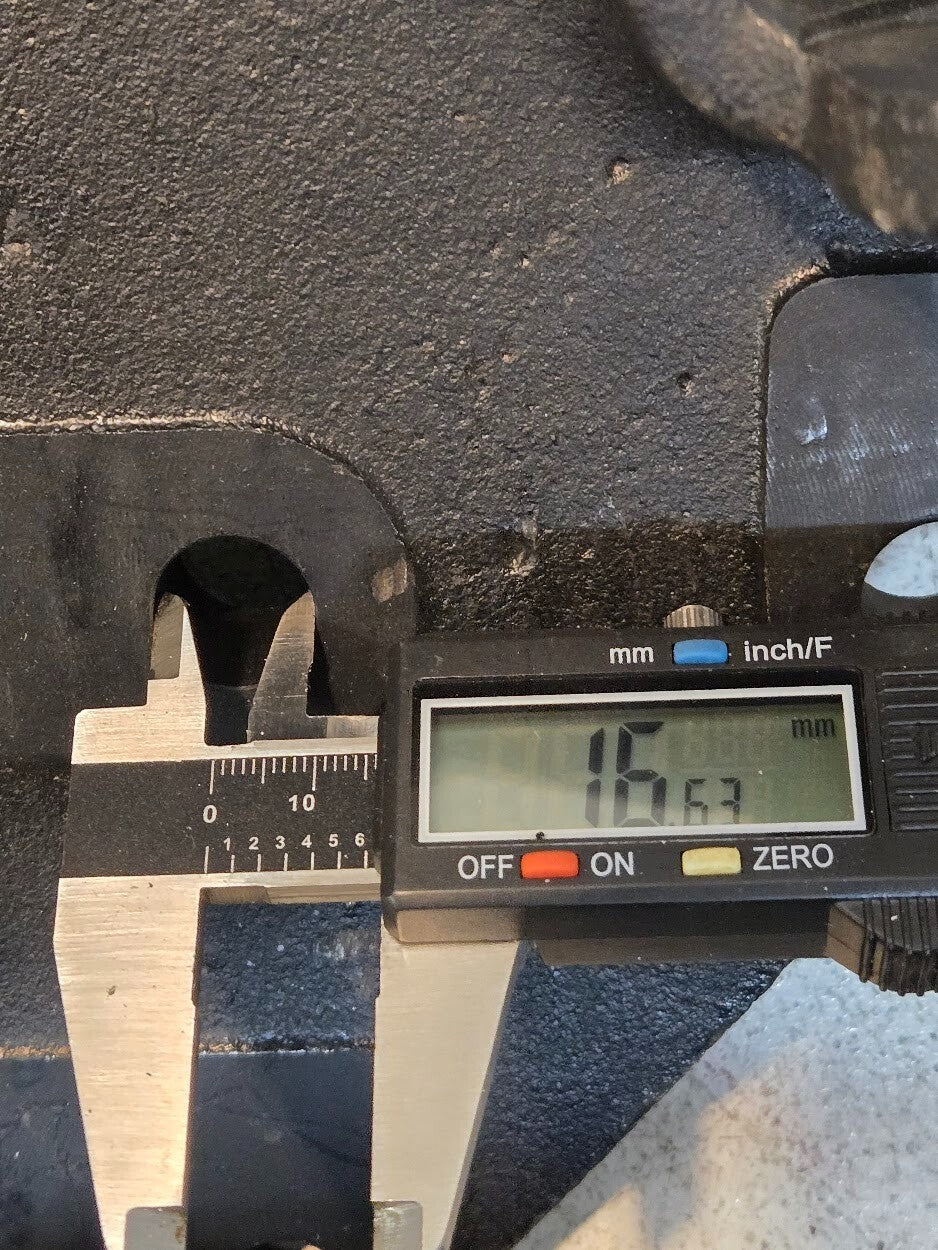 Front Spring Hanger Bracket 1658157C3 for International | 0214K | AD1