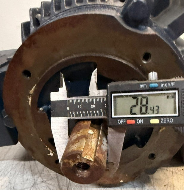 Leeson IRIS IEC Electric Motor C100T17FZ1C Industrial Phase 3 Motor Replacement