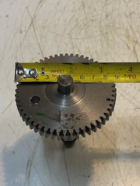 Briggs & Stratton Engine Camshaft 52 | 52 Tooth Spline Shaft Replacement
