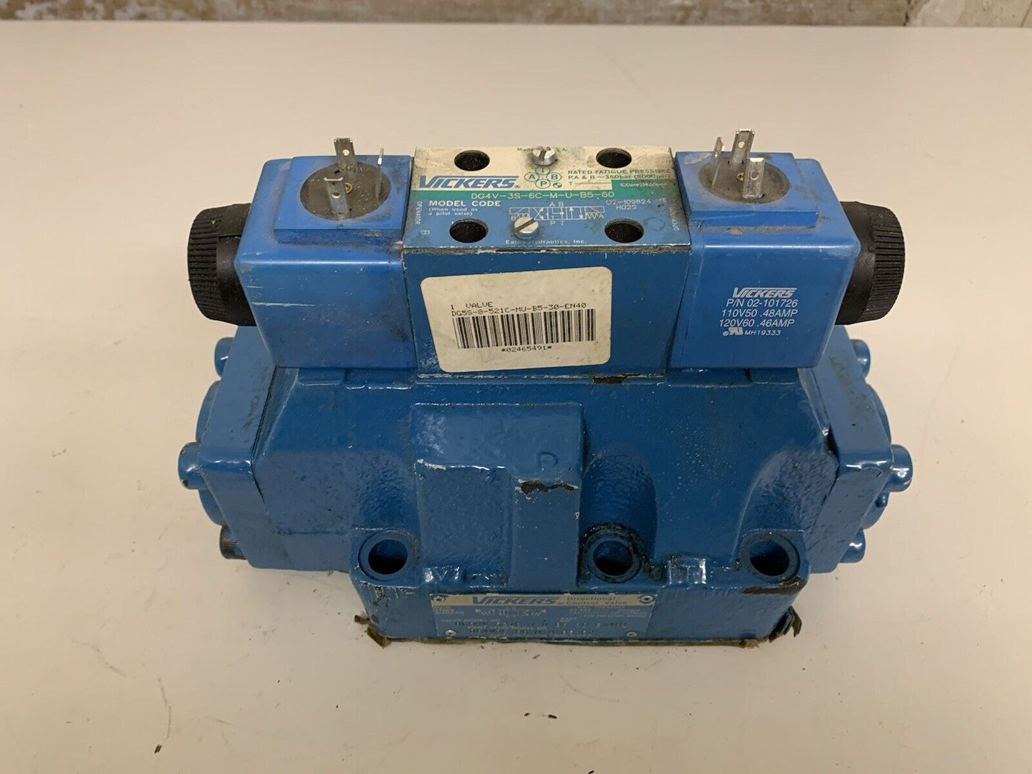 DG4V-3S-6C-M-U-B5-60 Eaton Vickers Hydraulic Valve DG5S-8-521C-M-U-B5-30-EN401