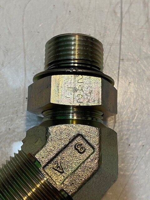 New Holland Elbow Fitting 85803487 | 36mm Thread 21mm ID 27mm Thread 15mm ID