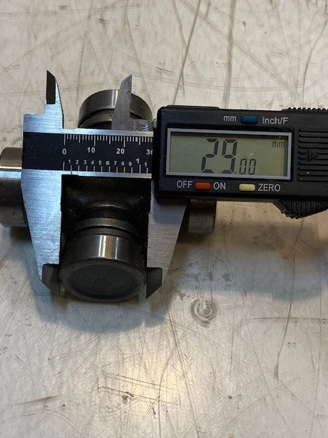 McQuay-Norris U1510 Universal Joint-4WD | 3" Wide 29mm OD