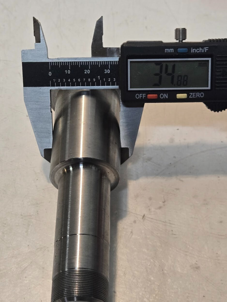 Sprocket Shaft Assembly 00-438373 for Hobart | 5" Long 24.5 mm Thread Diameter