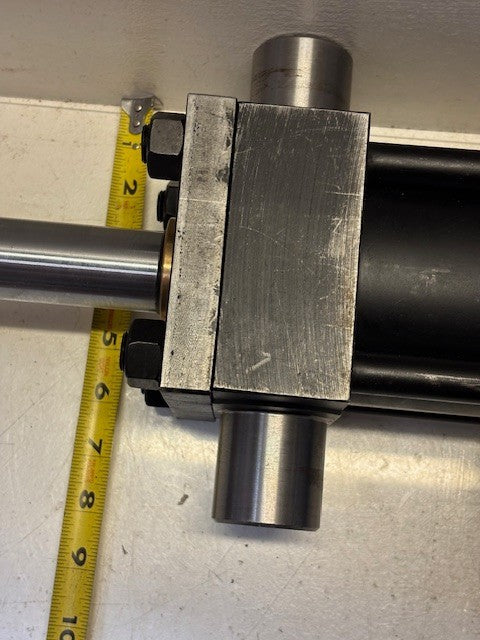 Cunningham MFG Hydraulic Cylinder | 31/2HSNT1N1112S3000