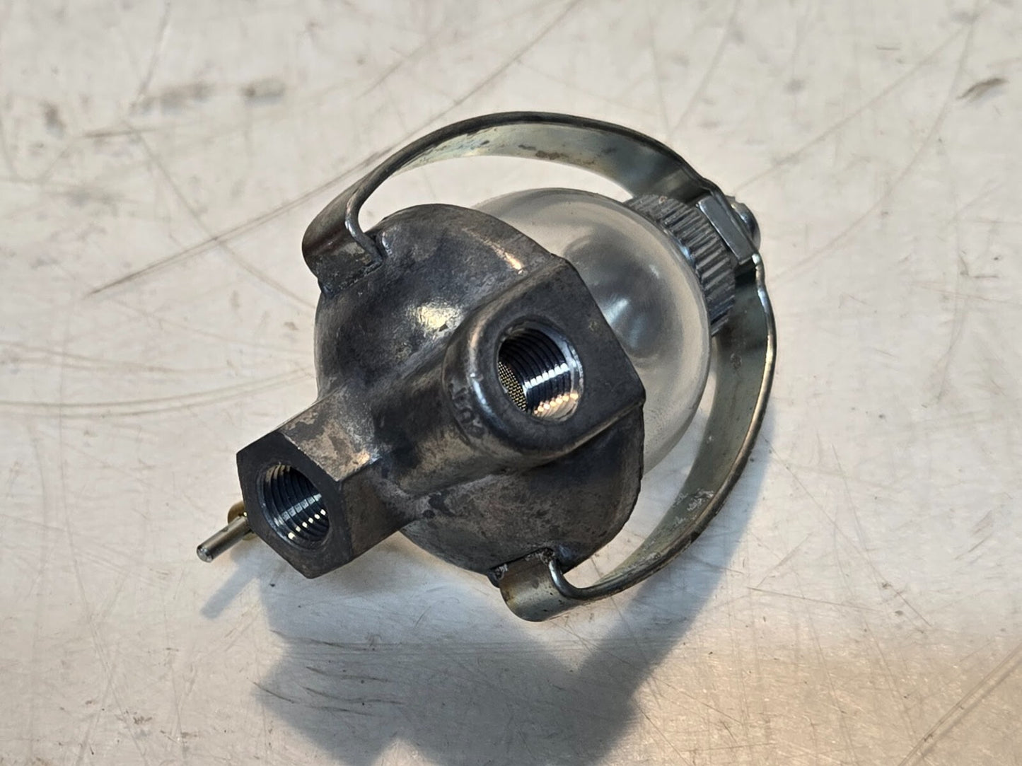 Miller Parts 015602 Fuel Valve Shut-off with Strainer | 715959043557 | Q(001)