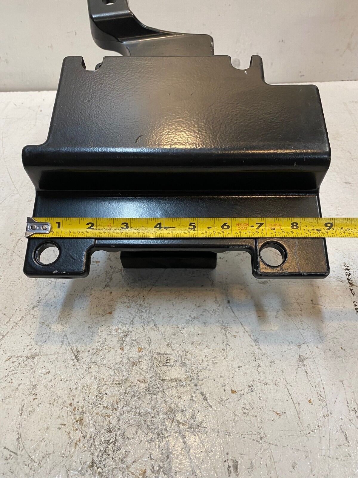 8014-010-08 Land Rover Side Step Bracket FSMOR41 | A380