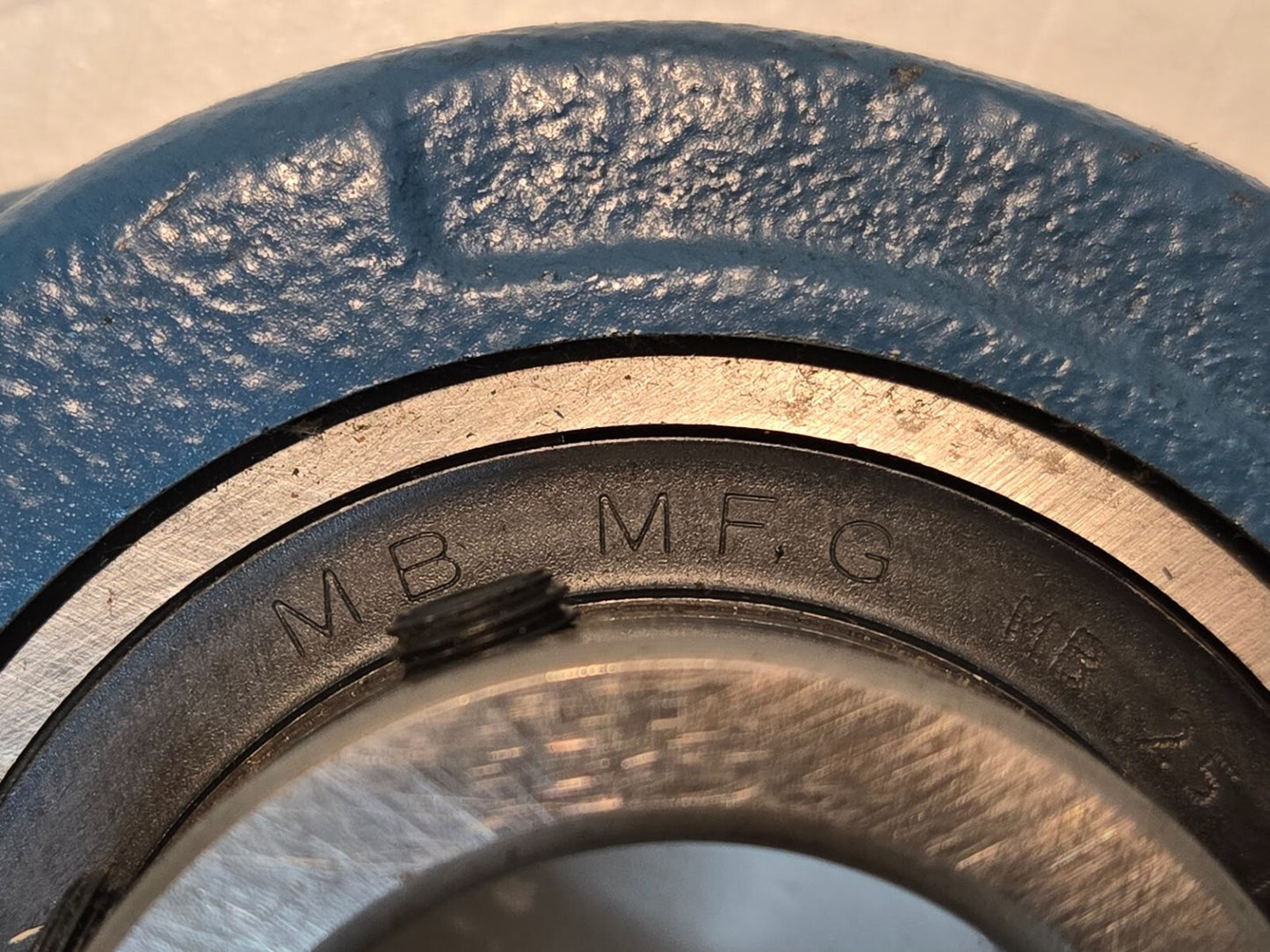MB Mfg 1 1/2" Mounted Ball Bearing MB 25 1 1/2 SFF | 2 Bolt Flange F2-08