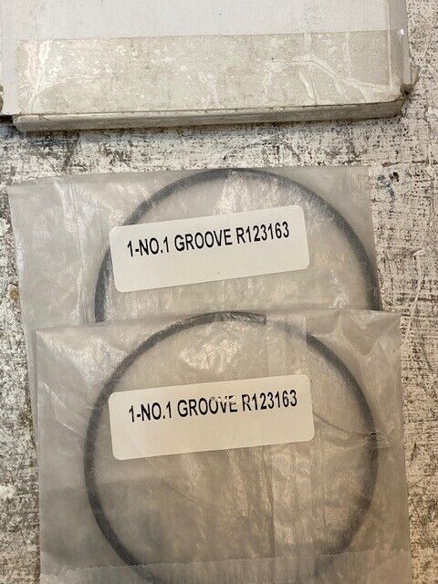 John Deere Piston Ring Kit No. 1 Groove R123163 (2) & No. 2 Groove R123168 (1)