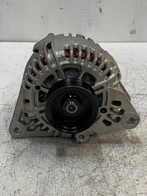 Valeo Alternator 37300-39400-RM Remanufactured