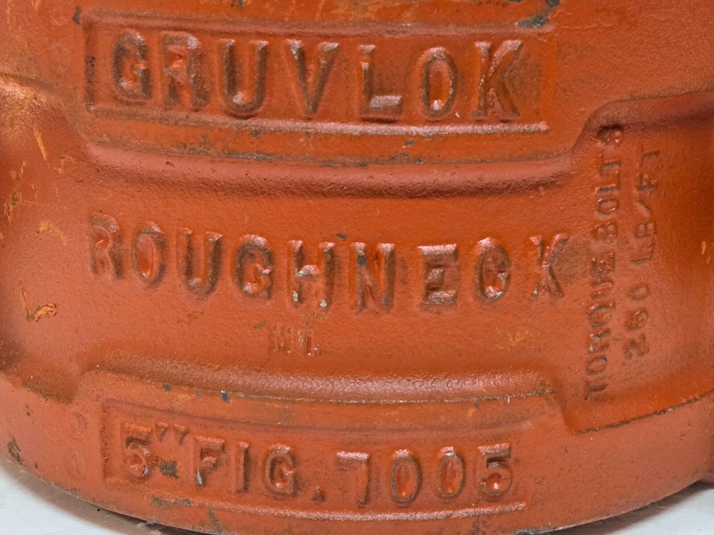 Gruvlok Roughneck Ductile Iron 5" Pipe Coupling Fig. 7005 Torque Bolts 250lb/ft