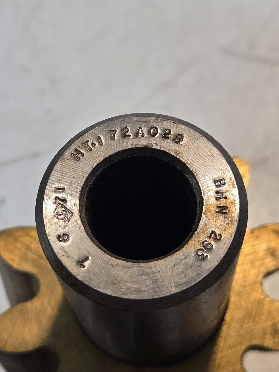 Helical Gear & Shaft | HT172A029 | BHN 293 | HT 88-8-0-4 225 | 7 6J71 | 10 Tooth