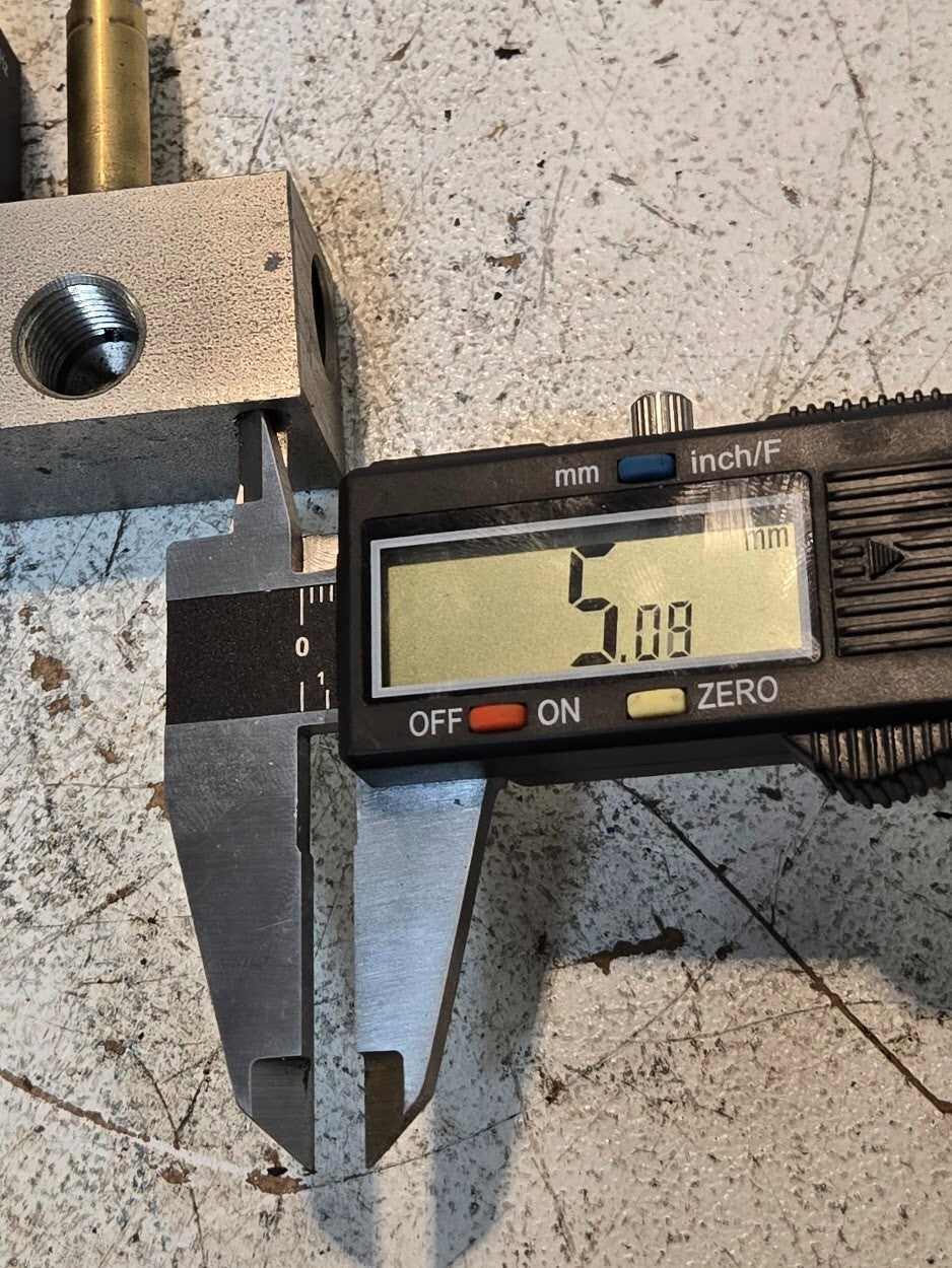 CFA Manifold Block and Solenoids 95-211N205-41 | 1/4" Pipe | 203 PSI | 24VAC 5W