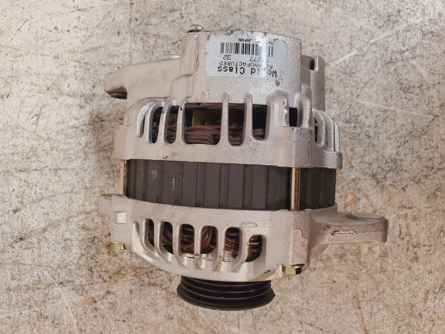 World Class Remanufactured Alternator 13277 32 | 3227702605I413