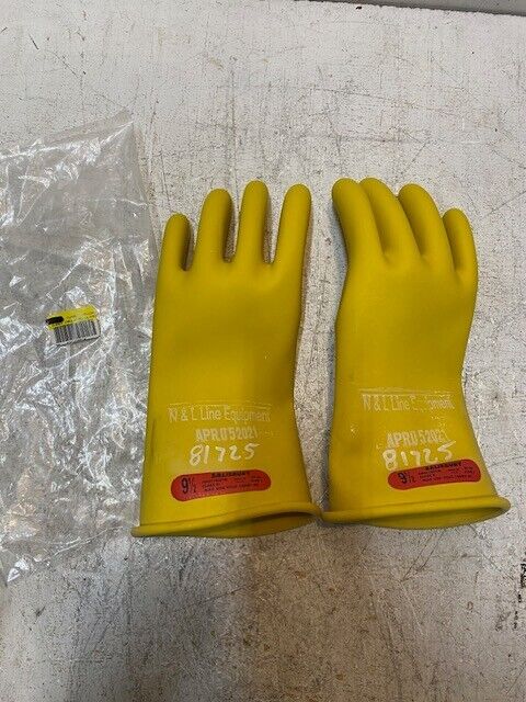 Salisbury Size 9.5 Class 0 Yellow Rubber Insulating Gloves 11" Long