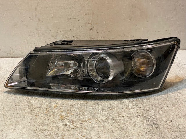 Spyder Headlight HD-CH-HYSNT06-BK | TD-09J-041B