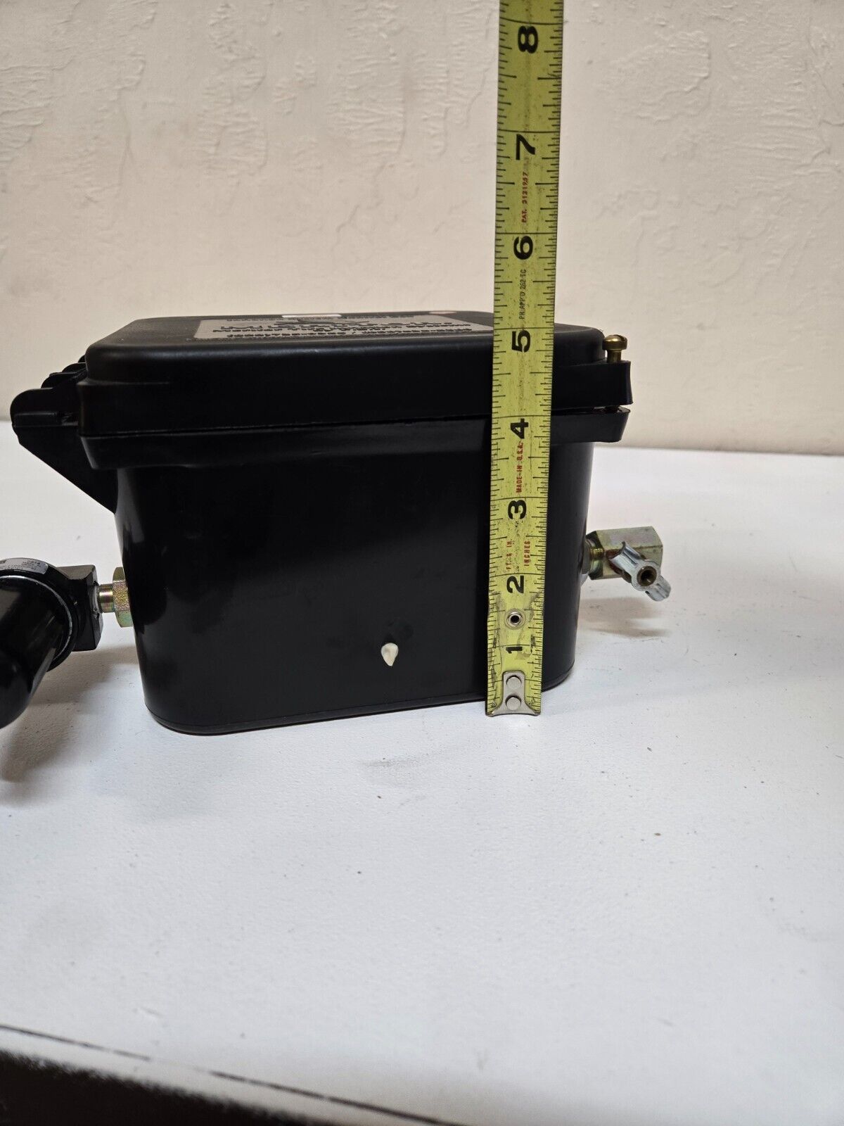 Meritor Tire Inflation System Control Box 105 PSI