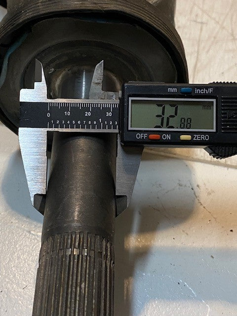 Spicer Drive Shaft 47753D | F5H22 | F51898 | 47751E | 47" Long 35-Spline