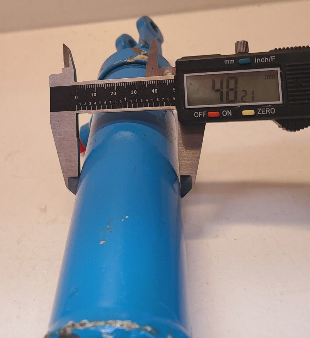 MP Hydraulic Cylinder Part Number C2861