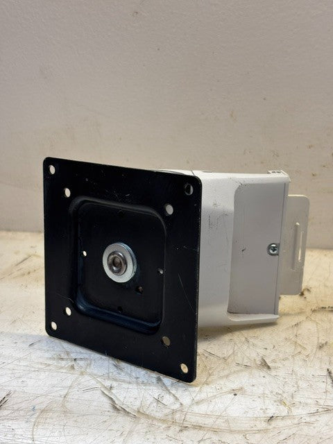 Single Ergotron Mounting Pivot for Ergotron HX Triple Monitor Bow Kit