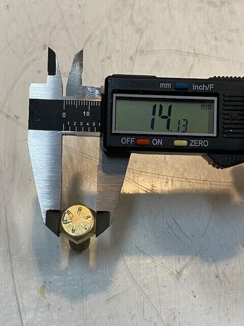 80 Quantity of Hex Head Screws 1-1/8" (31mm) Long 9mm Thread 14mm Head (80 Qty)