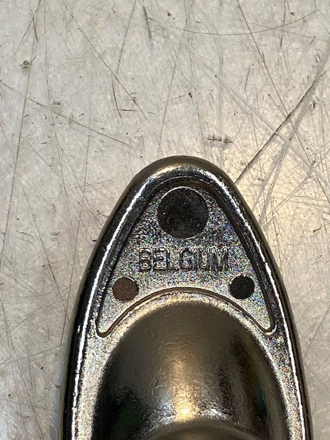 Yakima Belgium Angle Nutrunner 7" Long 4" Wide 9mm Shaft 20mm End